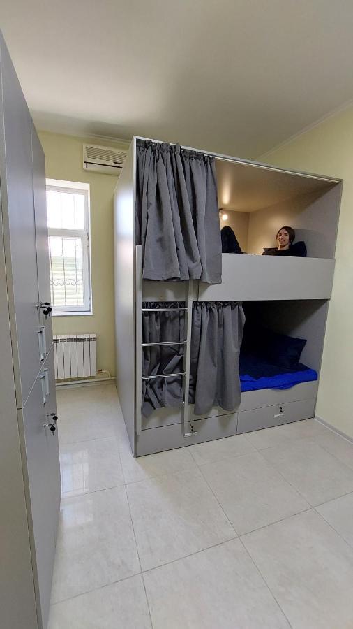 Check Inn Hostel Almatı Dış mekan fotoğraf