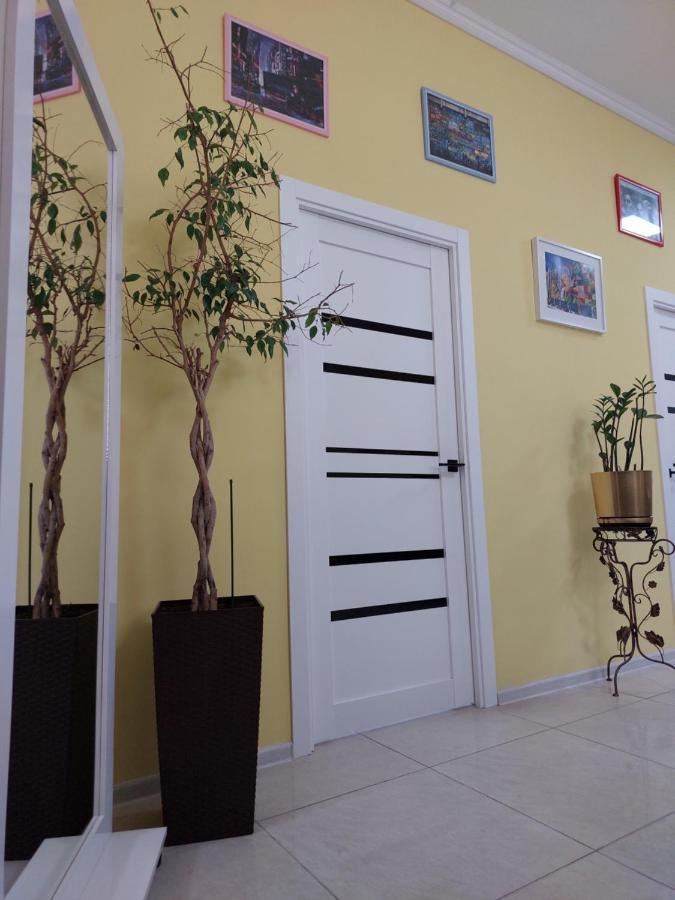 Check Inn Hostel Almatı Dış mekan fotoğraf