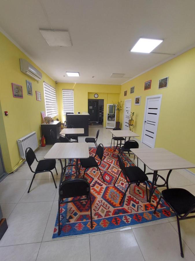 Check Inn Hostel Almatı Dış mekan fotoğraf